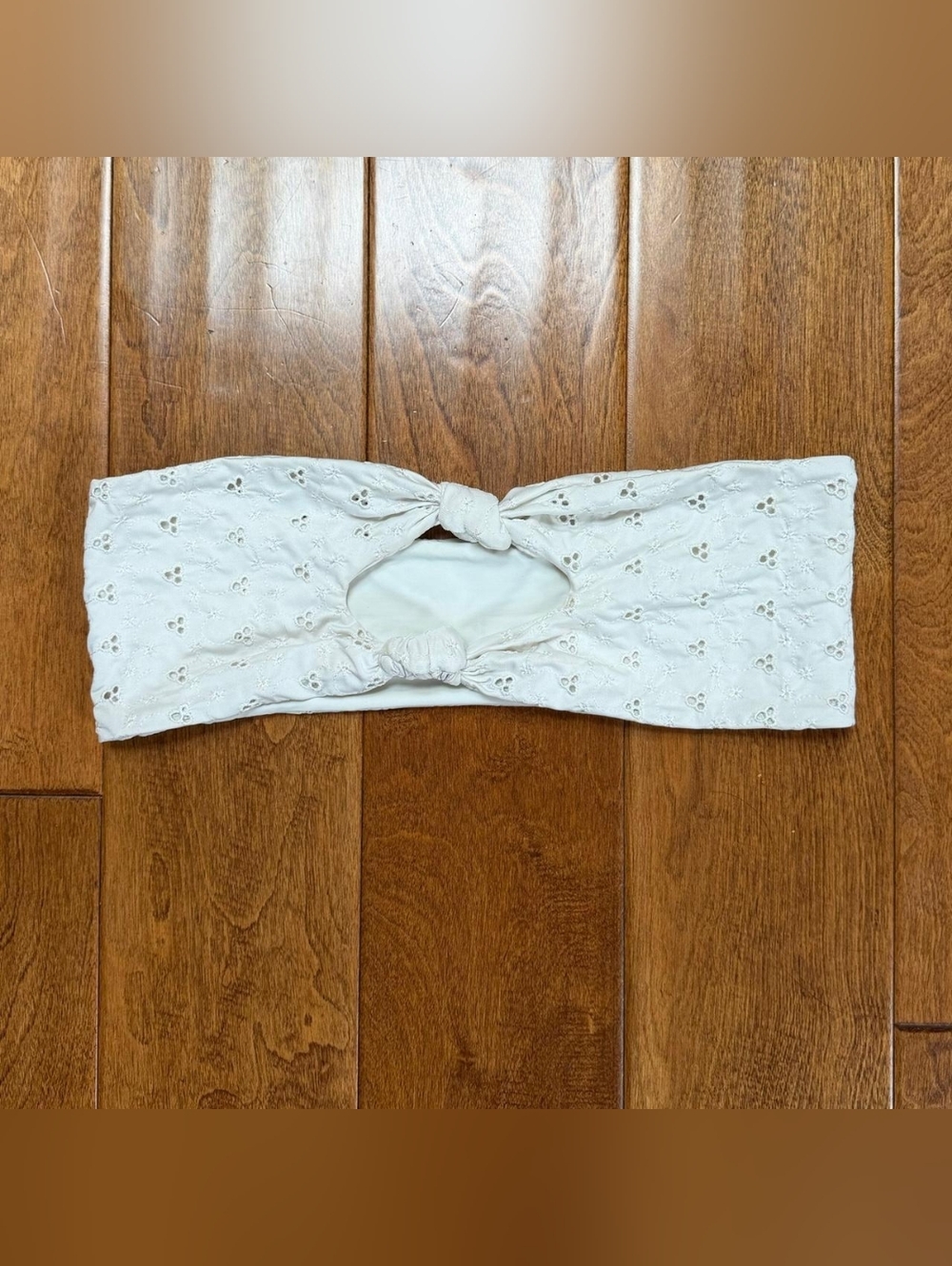 Dippin' Daisy's Women's White and Cream Eyelet Bandeau Bikini Top